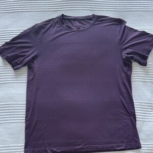Lululemon License to Train Relaxed Short-Sleeve Shirt